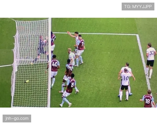 定位球程序：裁判如何确保防守方退够9.15米？