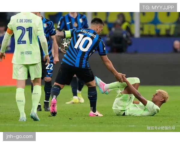 巴萨欧冠经验不足问题显现，对淘汰赛阶段稳定性形成制约。